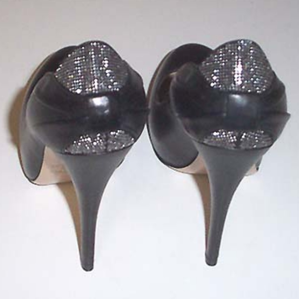 VALENTINO black lthr stud crystals detail pumps 36 - Picture 5 of 8